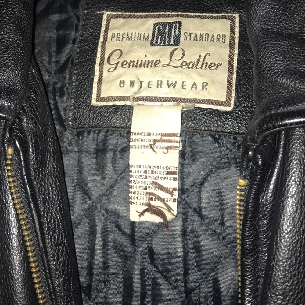 Leather jacket - Picture 2 of 4